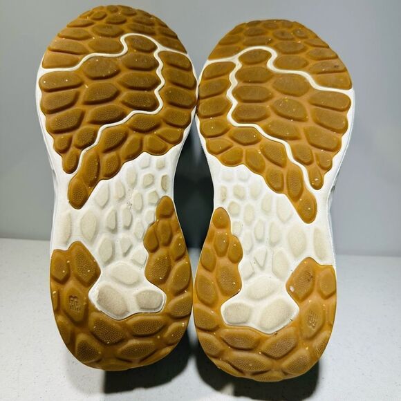 New Balance Fresh Foam Arishi v4, Arctic Grey/Light Arctic Grey size 7 - Picture 8 of 8